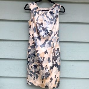 Ann Taylor silk Gray animal print dress size 4 NWOT